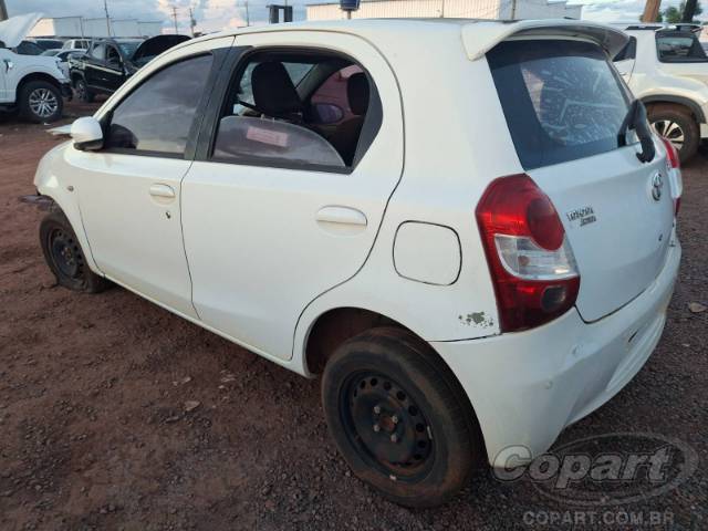 2014 TOYOTA ETIOS 