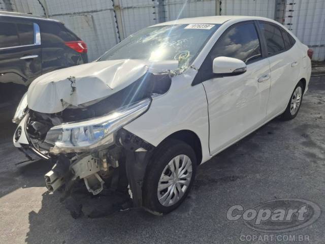 2022 TOYOTA YARIS SEDA 