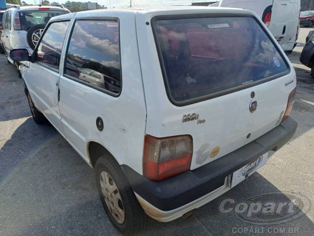 2013 FIAT UNO 