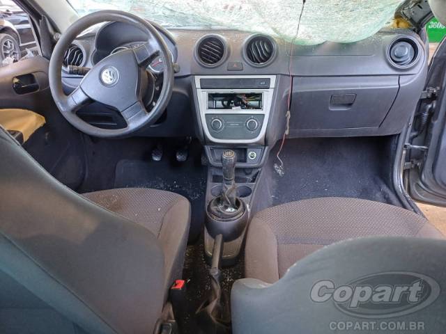 2012 VOLKSWAGEN VOYAGE 