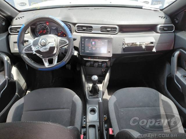 2022 RENAULT DUSTER 