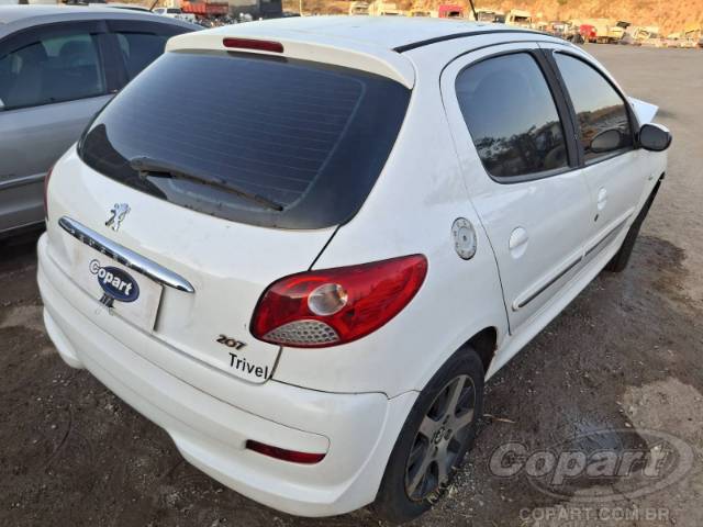 2013 PEUGEOT 207 