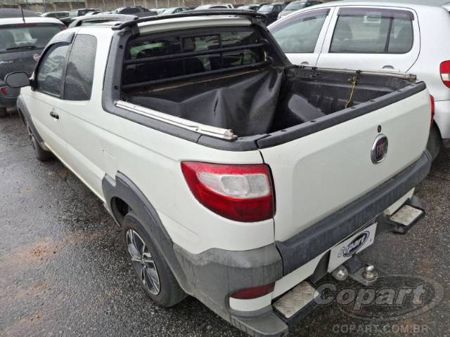 2016 FIAT STRADA CD 