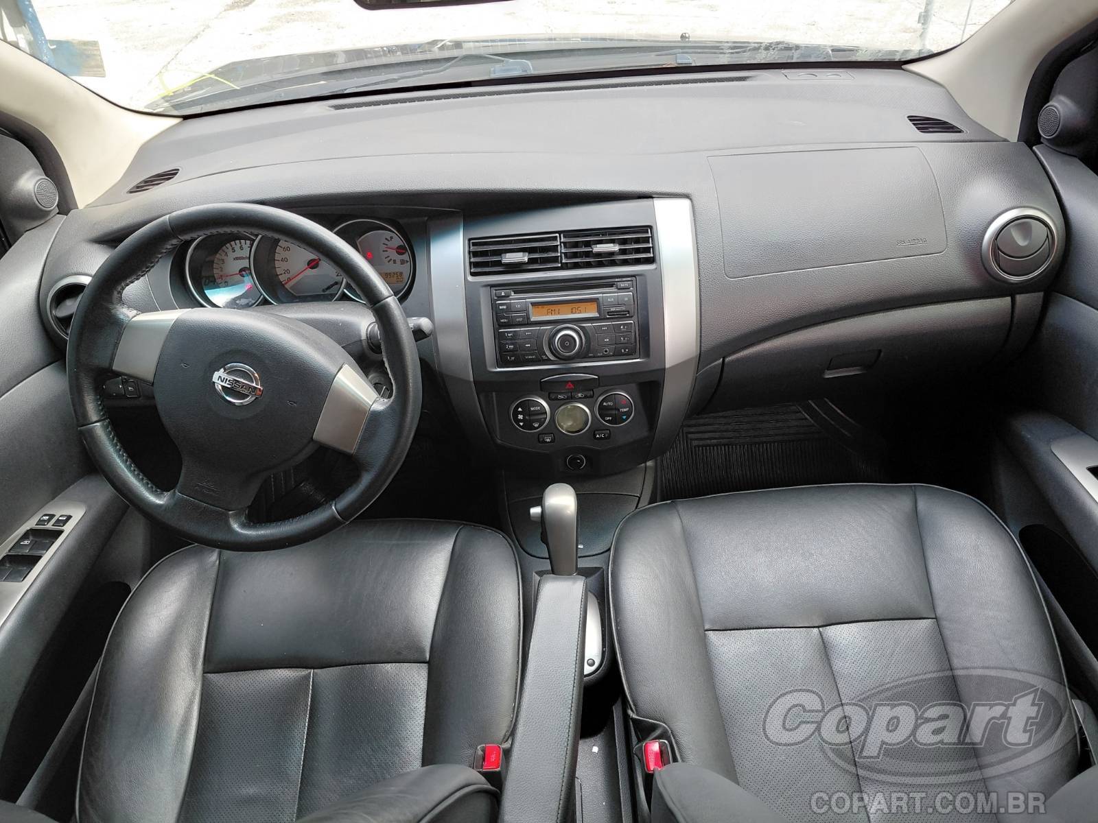 2014 NISSAN LIVINA — foto 9 de 10