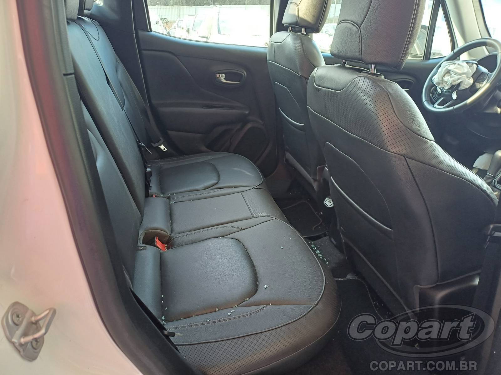 Foto 6 de 10: 2021 JEEP RENEGADE