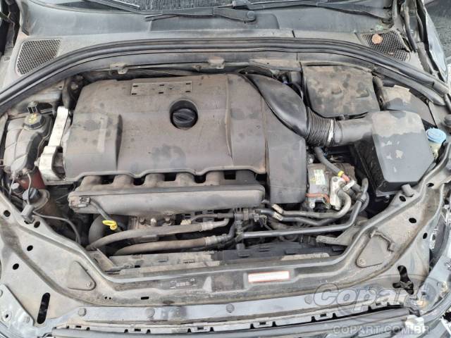 2010 VOLVO XC60 