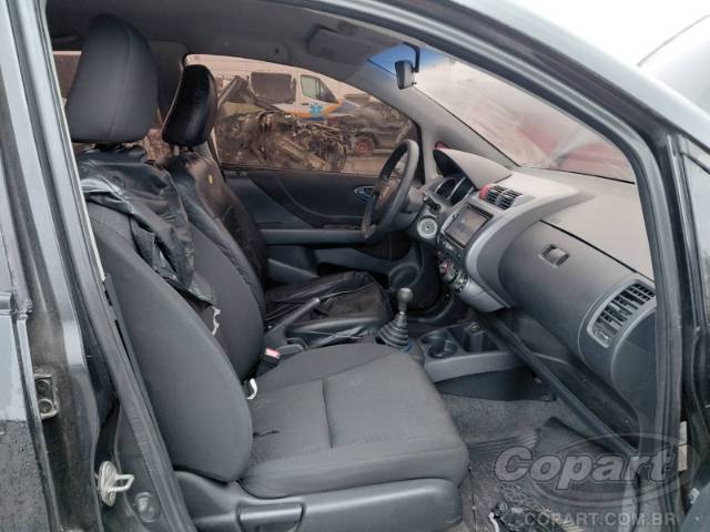 2006 HONDA FIT 