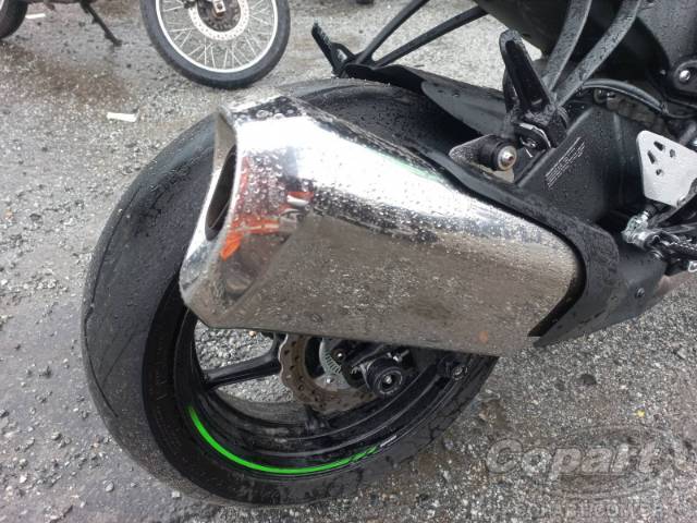 2021 KAWASAKI NINJA ZX-6R 