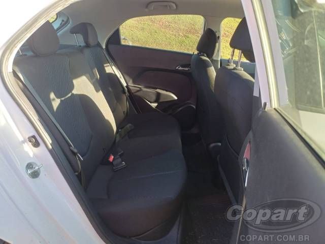 2015 HYUNDAI HB20 