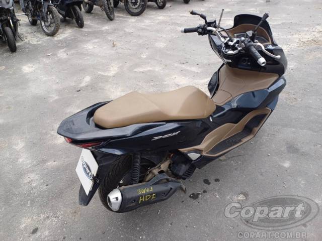 2025 HONDA PCX 