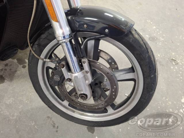 2013 HARLEY-DAVIDSON VRSC 