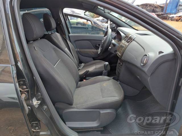 2023 RENAULT LOGAN 