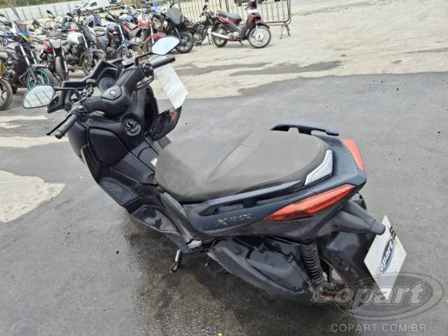 2024 YAMAHA XMAX 