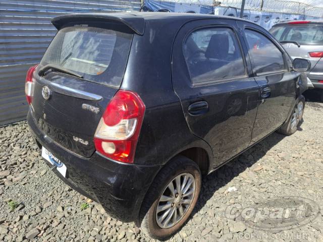 2013 TOYOTA ETIOS 