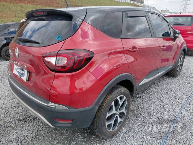 2021 RENAULT CAPTUR 
