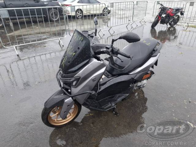 2025 YAMAHA NMAX 