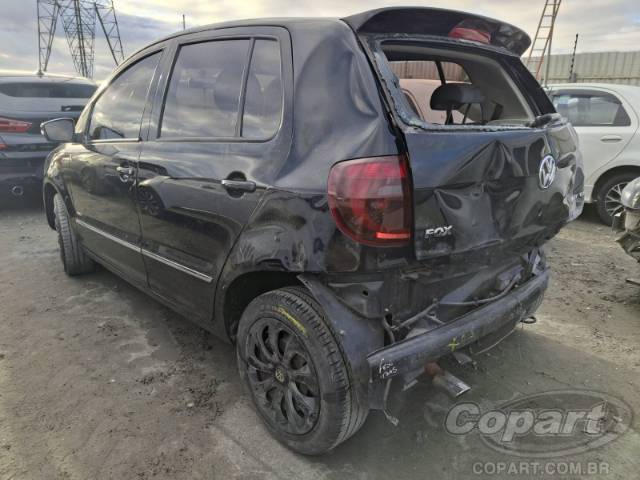 2011 VOLKSWAGEN FOX 