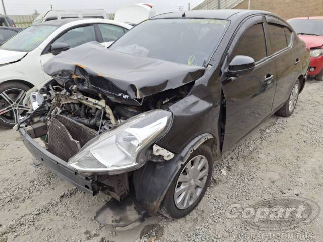 2017 NISSAN VERSA 
