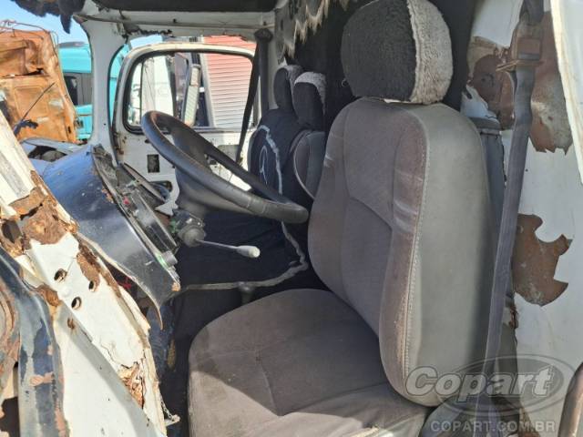 1979 MERCEDES BENZ 1518 