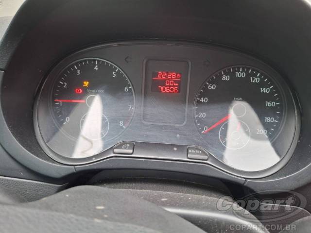 2013 VOLKSWAGEN FOX 