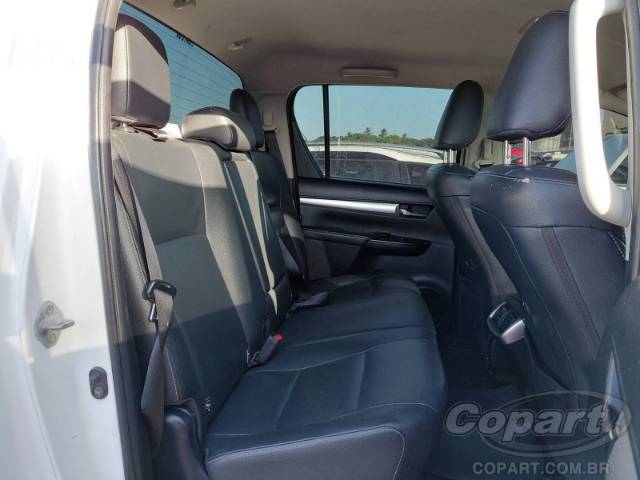 2017 TOYOTA HILUX CD 