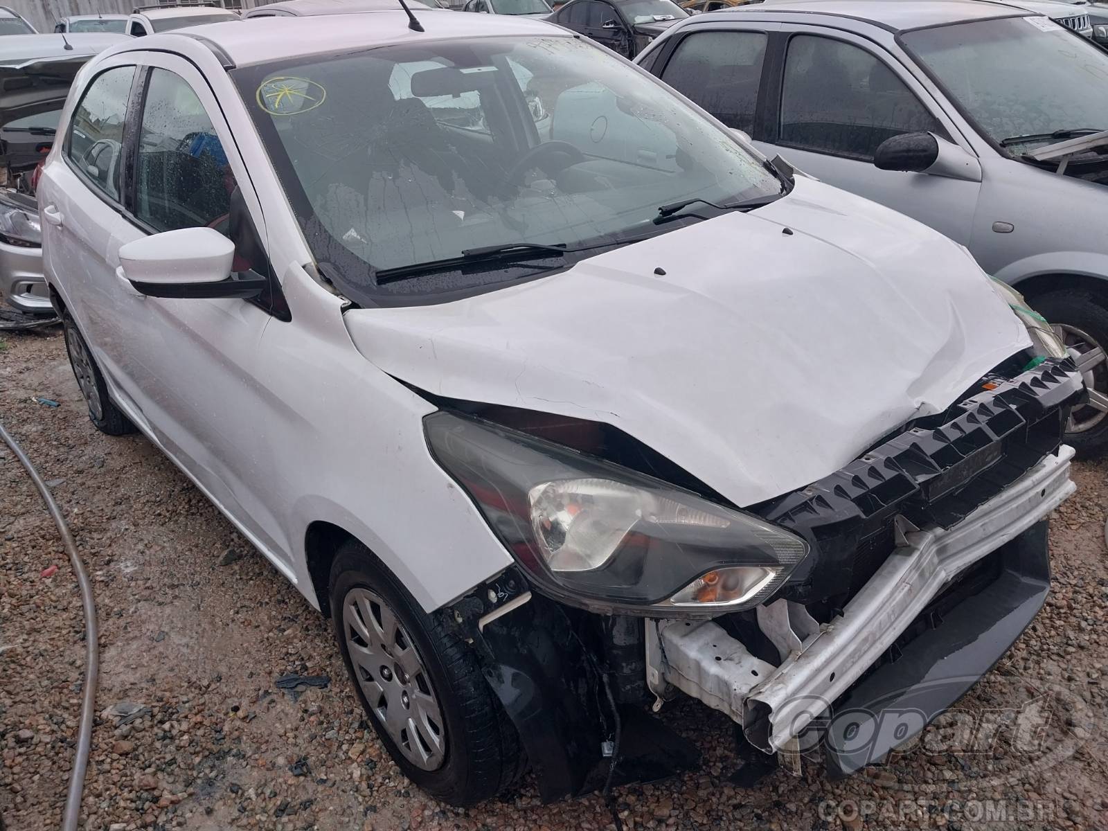 Veículo Ford Ka Ford Ka SE 1.0 12V TiVCT 2016 Pequena Monta 2016 em leilão