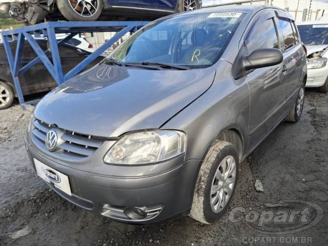 2005 VOLKSWAGEN FOX 