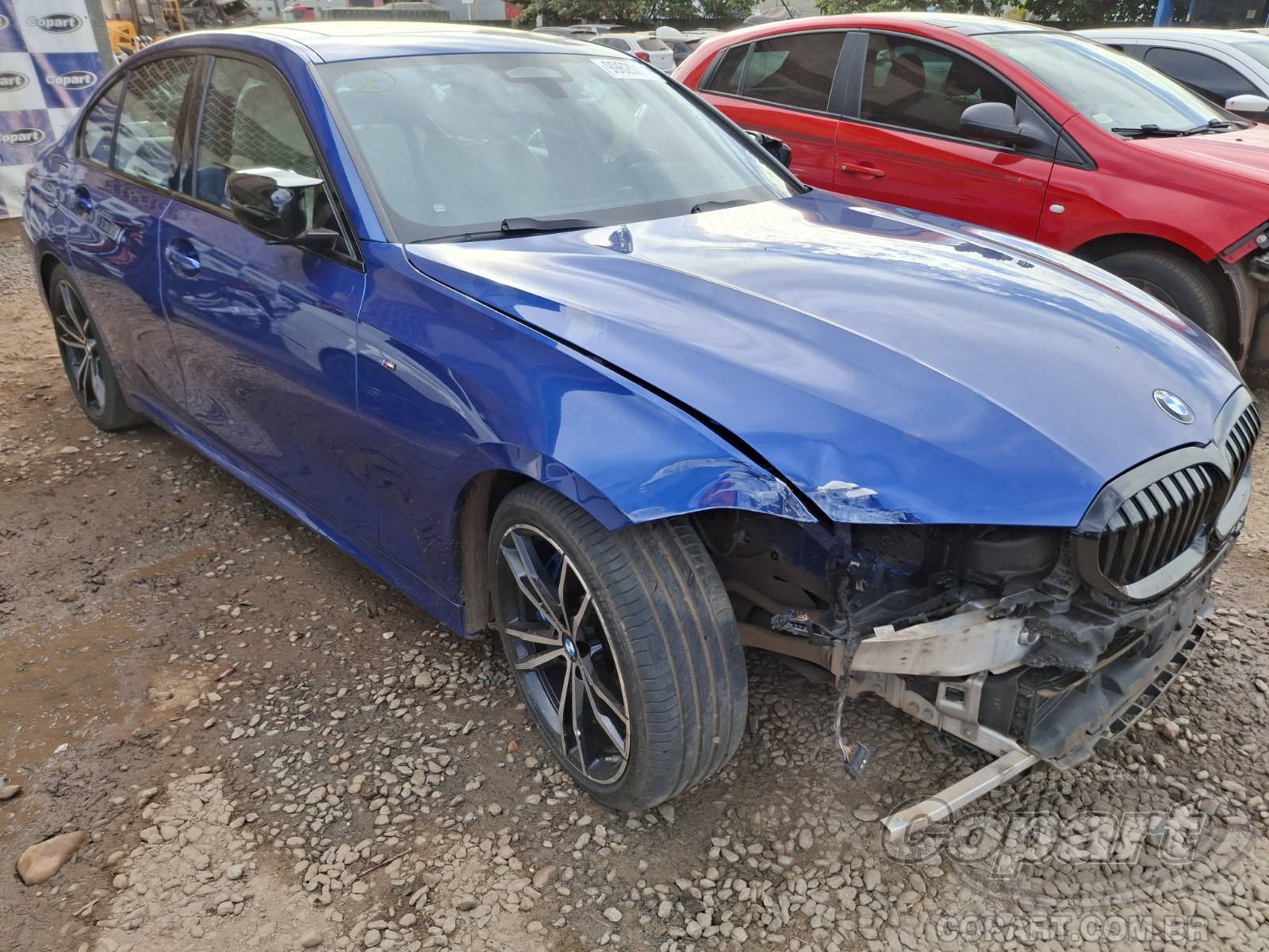 Veículo BMW Série 3 2019 BMW SERIE 3 330i 2.0 16V Twin Turbo Gasolina 2020 em leilão