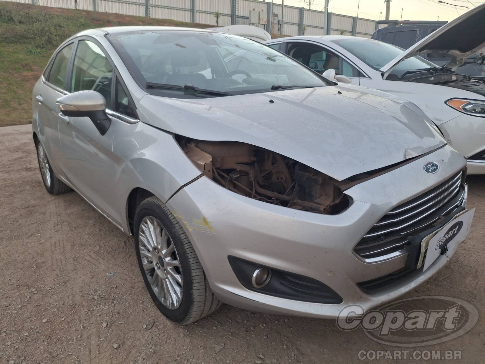 Veículo Ford Fiesta Ford Fiesta Sedan Titanium PowerShift 1.6 16V Ti-VCT 2015 2015 em leilão