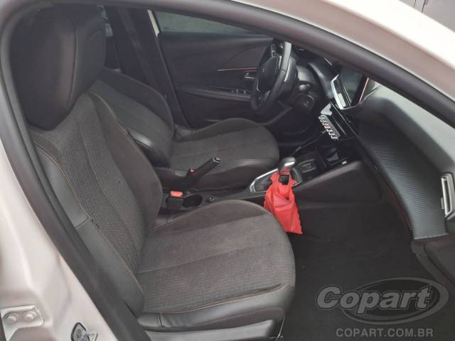 2023 PEUGEOT 208 