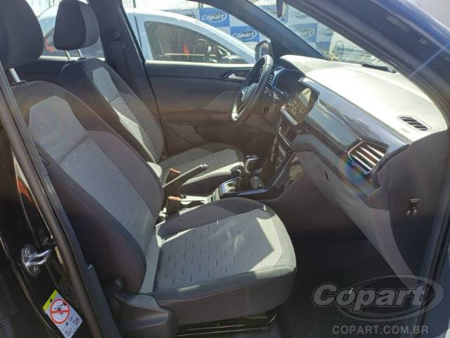 2024 VOLKSWAGEN T-CROSS 