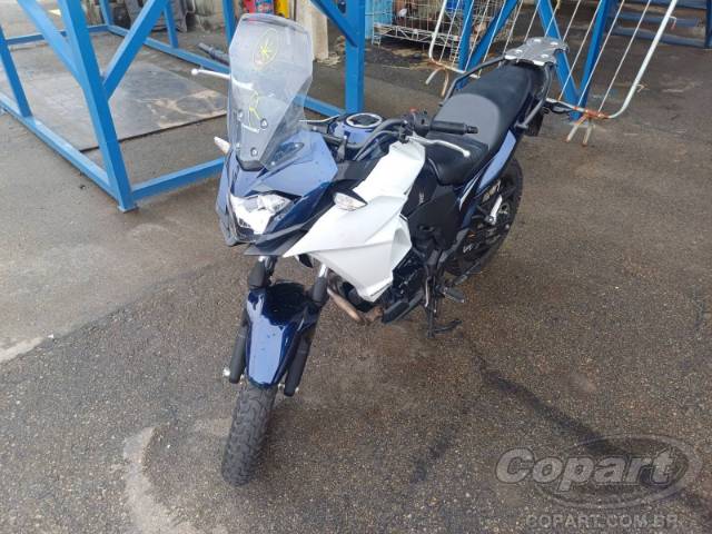 2025 KAWASAKI VERSYS-X 