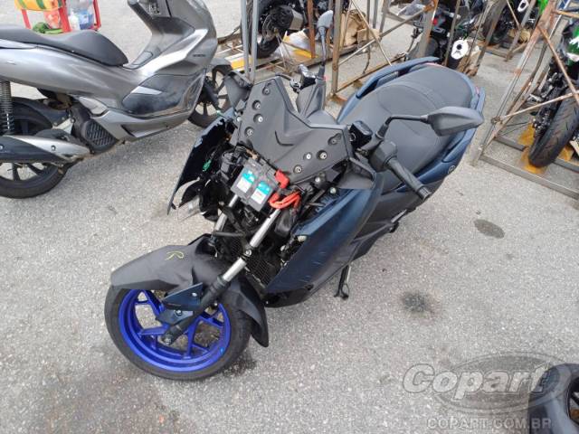 2024 YAMAHA XMAX 