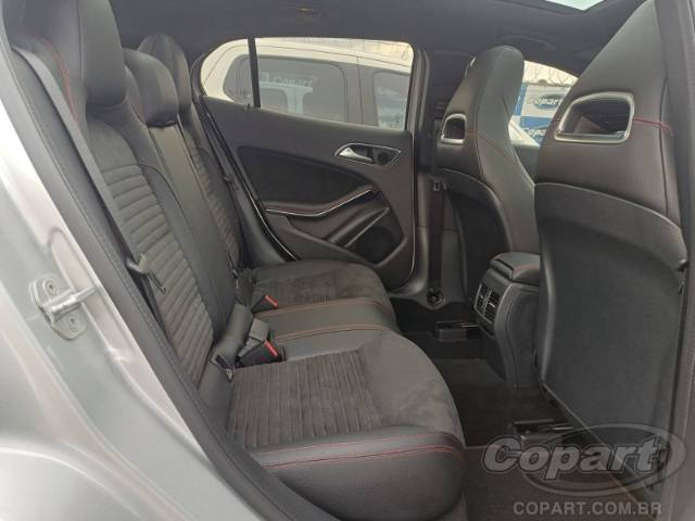 2018 MERCEDES BENZ GLA 