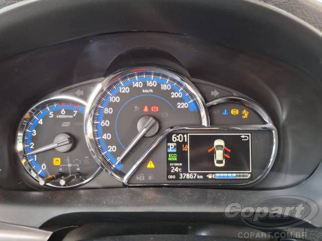 2023 TOYOTA YARIS SEDA 