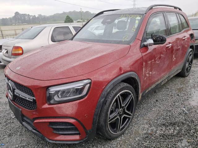 2026 MERCEDES BENZ GLB 