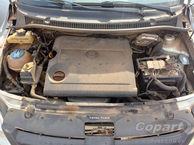 2005 VOLKSWAGEN FOX 