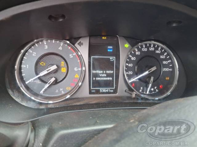 2024 TOYOTA HILUX CD 