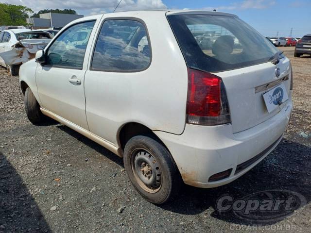 2015 FIAT PALIO 