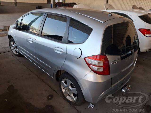 2014 HONDA FIT 