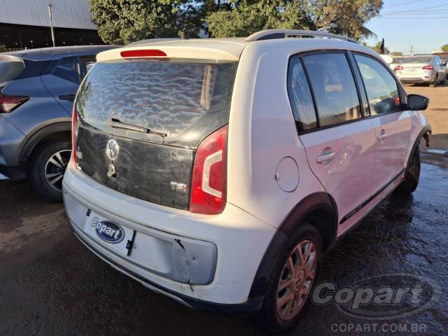 2016 VOLKSWAGEN UP 