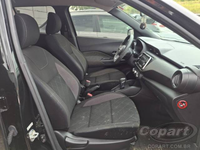 2021 NISSAN KICKS 