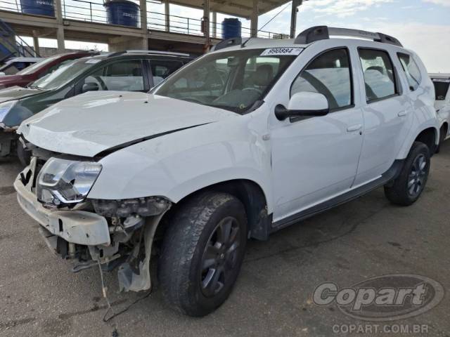 2018 RENAULT DUSTER 