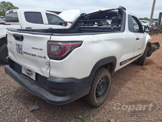 2022 FIAT STRADA 