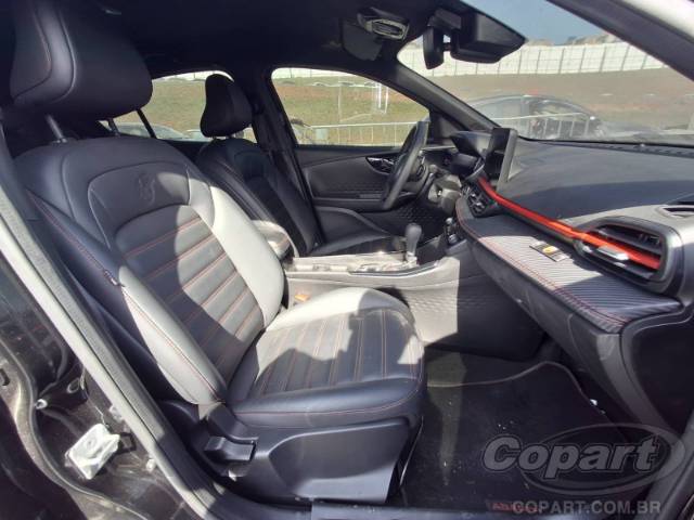2025 FIAT FASTBACK 