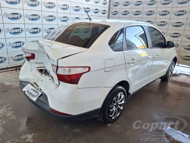 2015 FIAT GRAND SIENA 