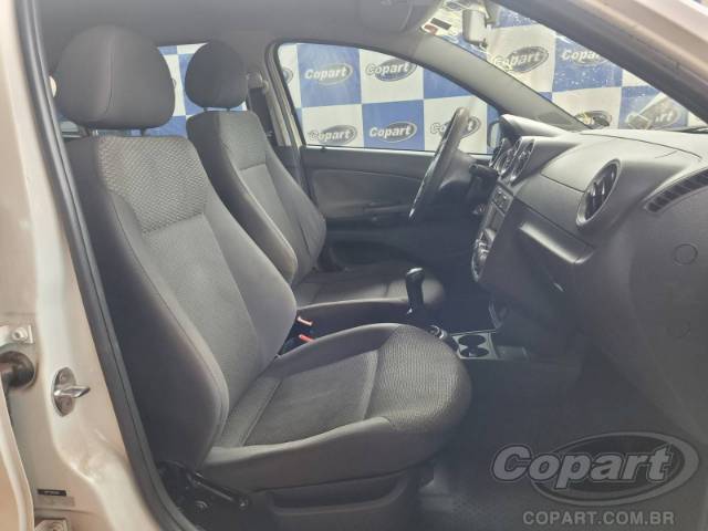 2011 VOLKSWAGEN GOL 