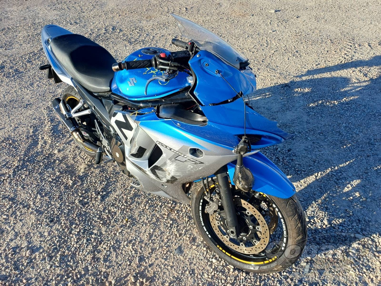 Veículo SUZUKI Suzuki Suzuki GSX 2013 2013 em leilão