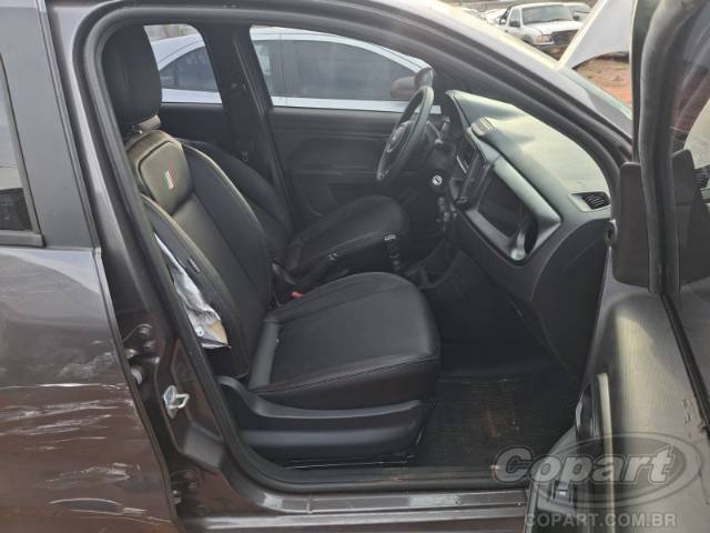 2024 FIAT STRADA CD 