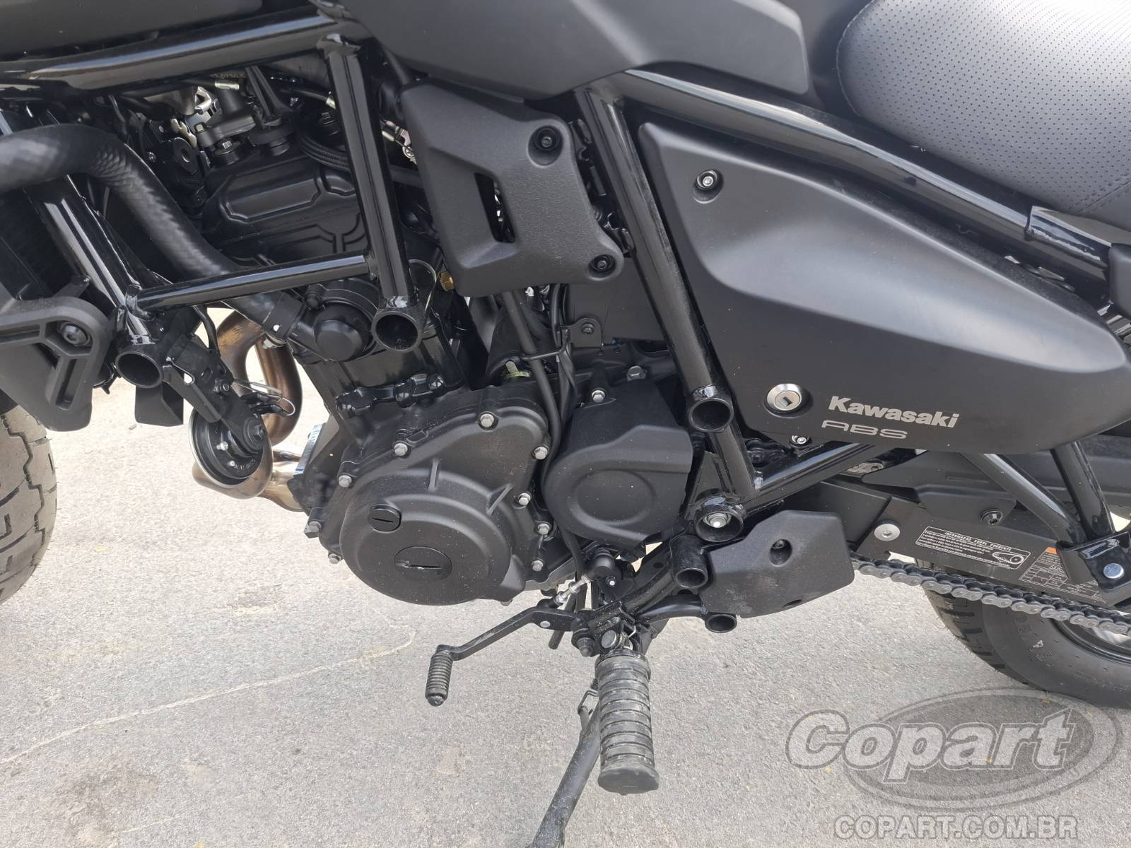 Foto 6 de 10: 2026 KAWASAKI ELIMINATOR